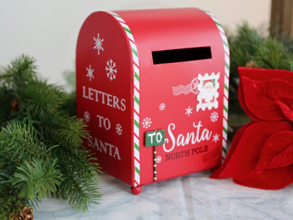 cassetta delle lettere per Babbo Natale